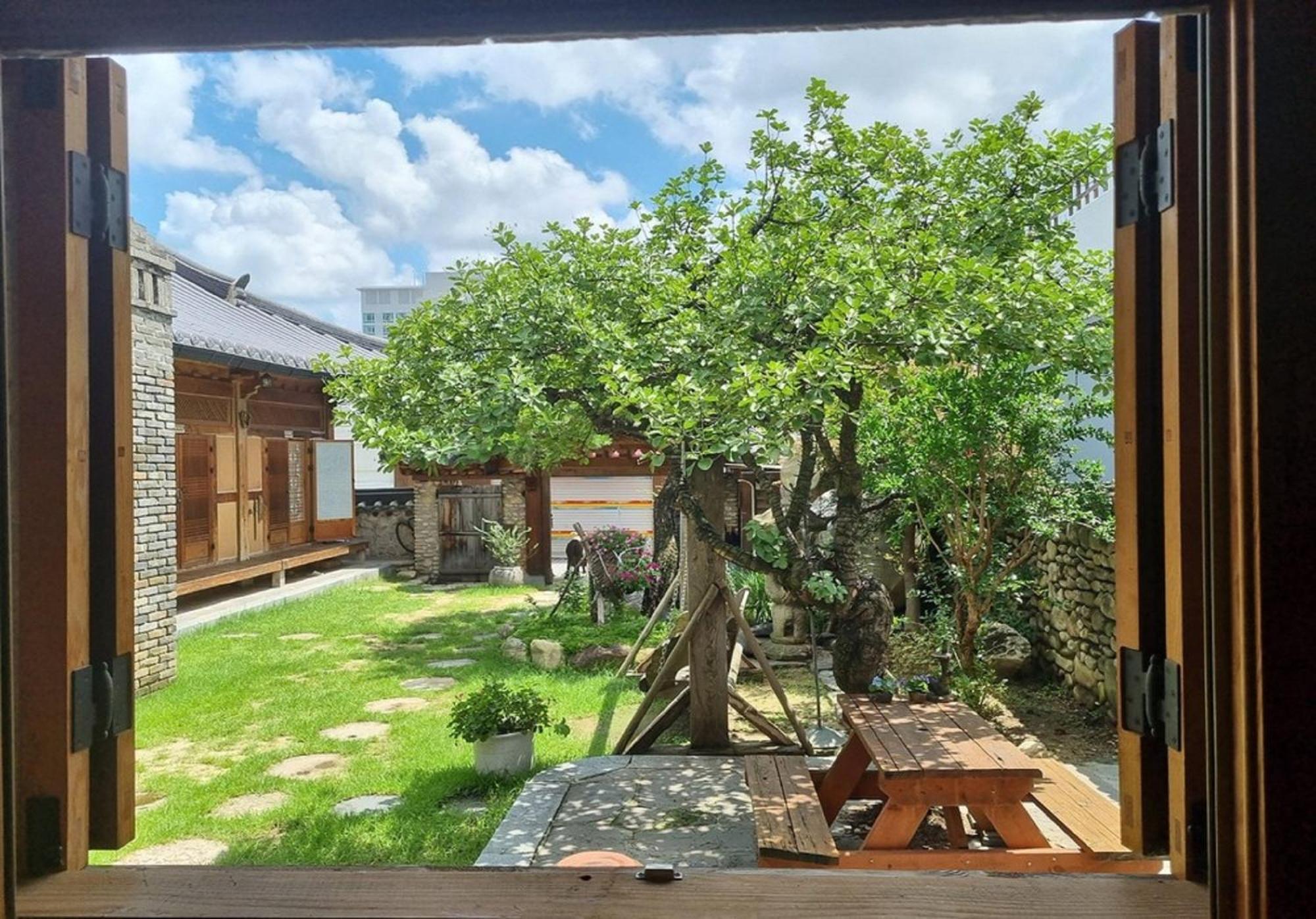 Hanok Gotaek Goeul Чонджу Экстерьер фото